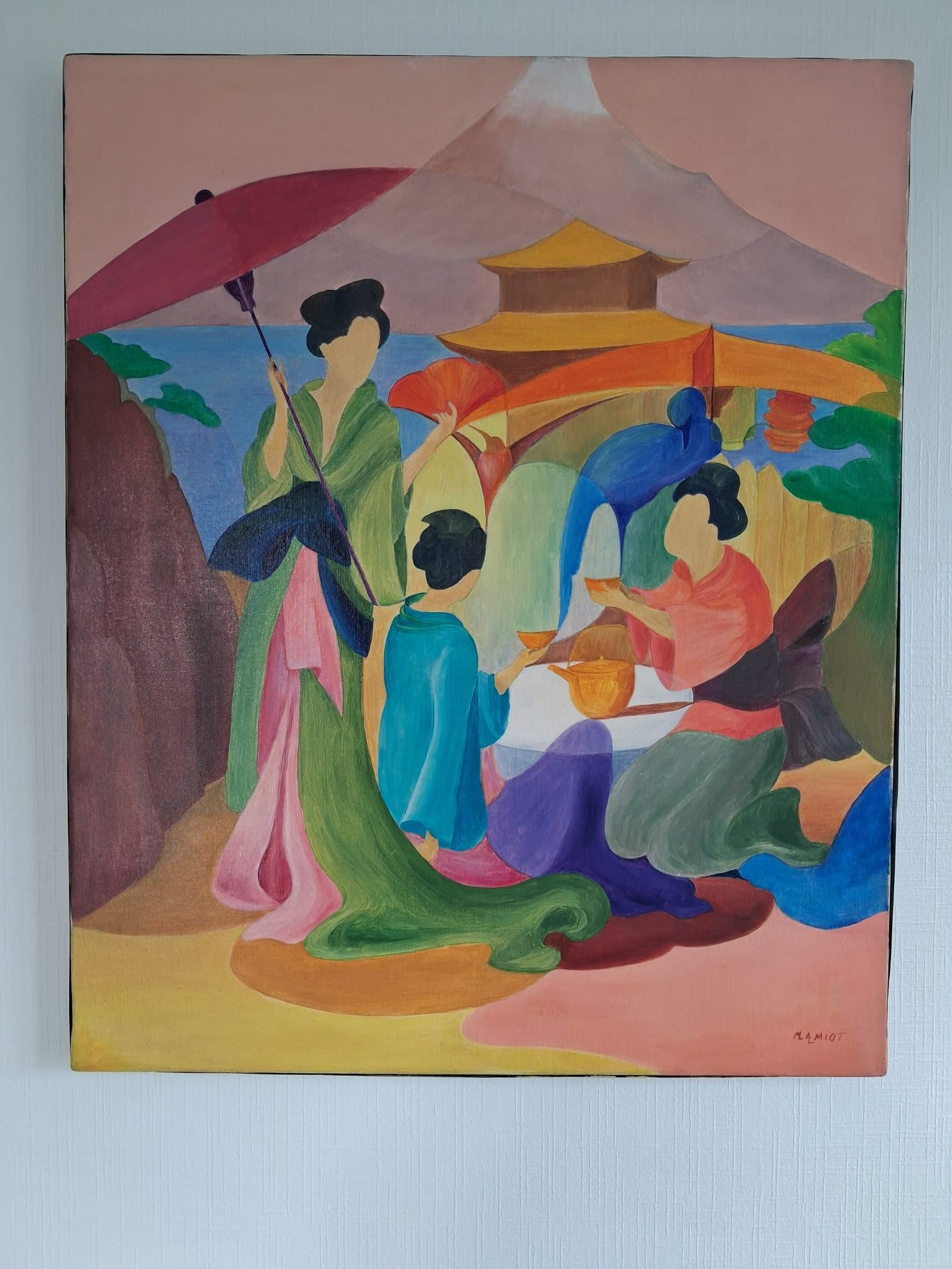 Le thé japonais accrochée au mur, photographiée chez l'artiste.